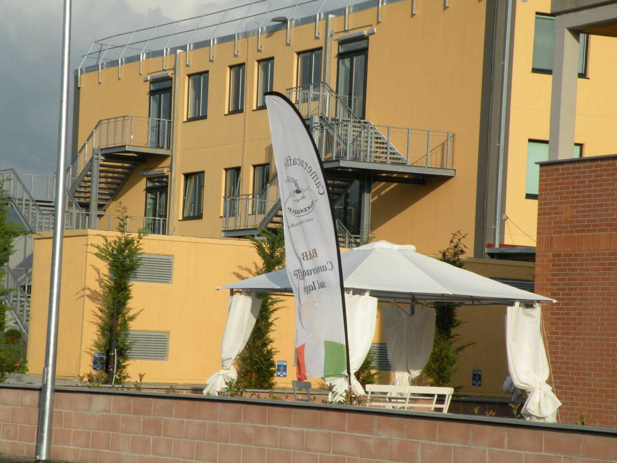 Cameracaffe Sul Lago Arezzo Buitenkant foto